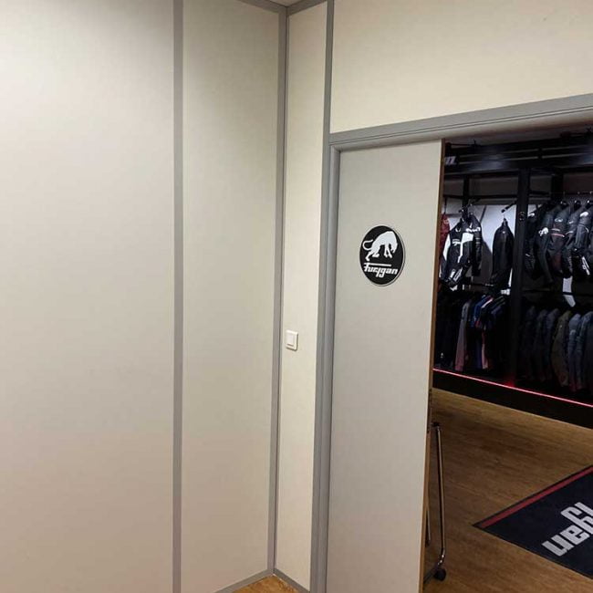 cloison modulaire en aluminium