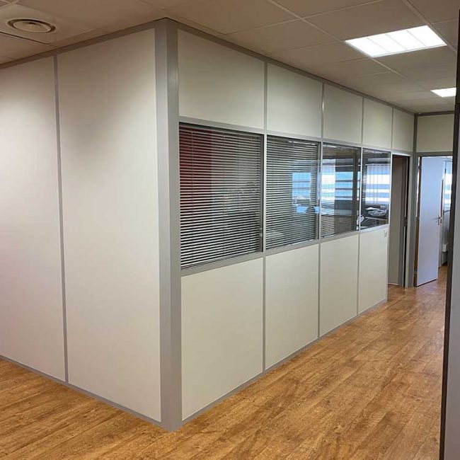cloison modulaire en aluminium