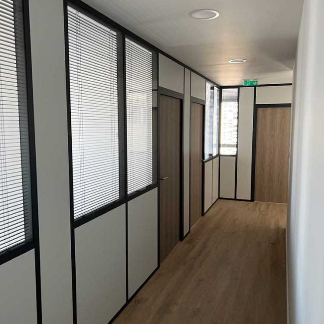 cloison modulaire en aluminium